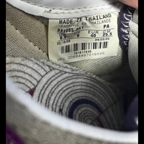 Nike Women’s Waffle Running Shoes 8.5 Purple - Picture 3 of 6